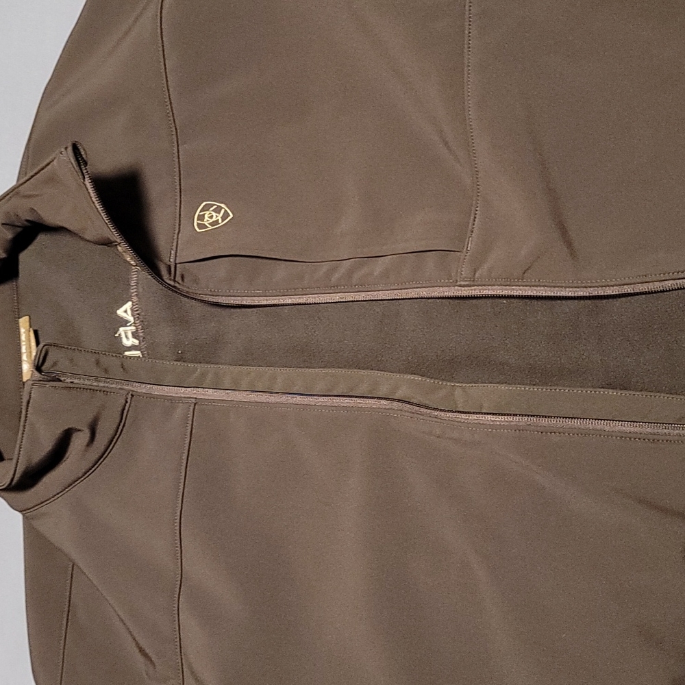 Men's XL Ariat Vernon 2.0 Softshell Bonded Jacket.